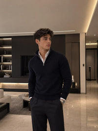 Lucas B.